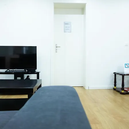 Avenida House 1 * Ponta Delgada