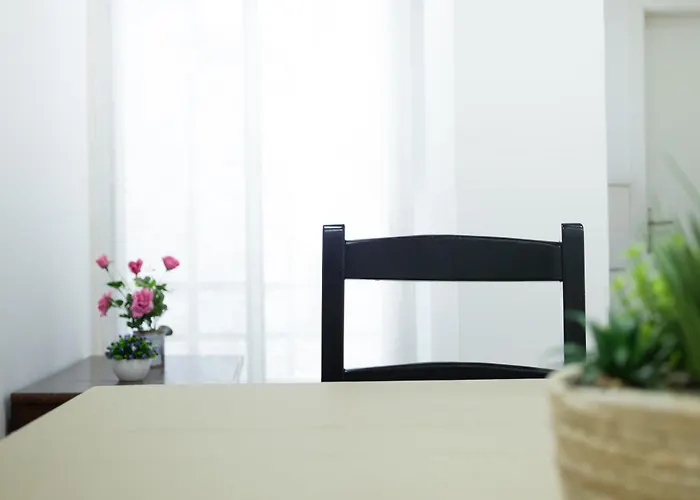 Gasthuis Avenida House 1 *