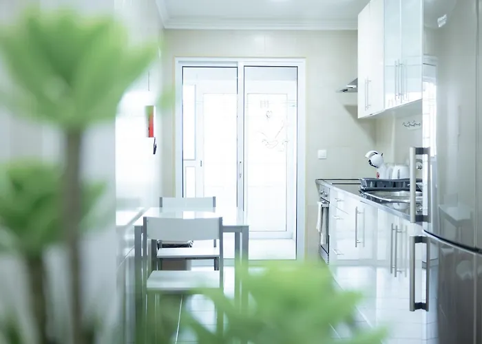 Gasthuis Avenida House 1 *