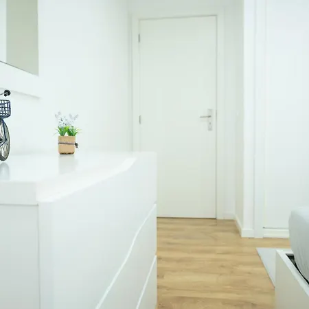 Pensión Avenida House 1