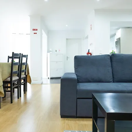 Avenida House 1 Pensión *