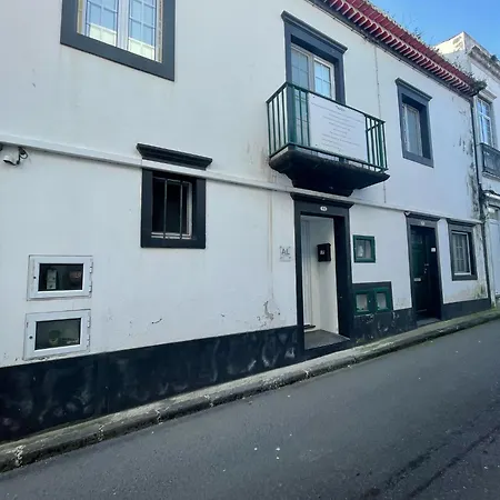 Avenida House 1